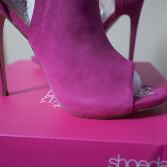 Harlyn peep toe bootie - Picture 11 of 13